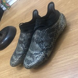 Adidas x 16+ pure chaos